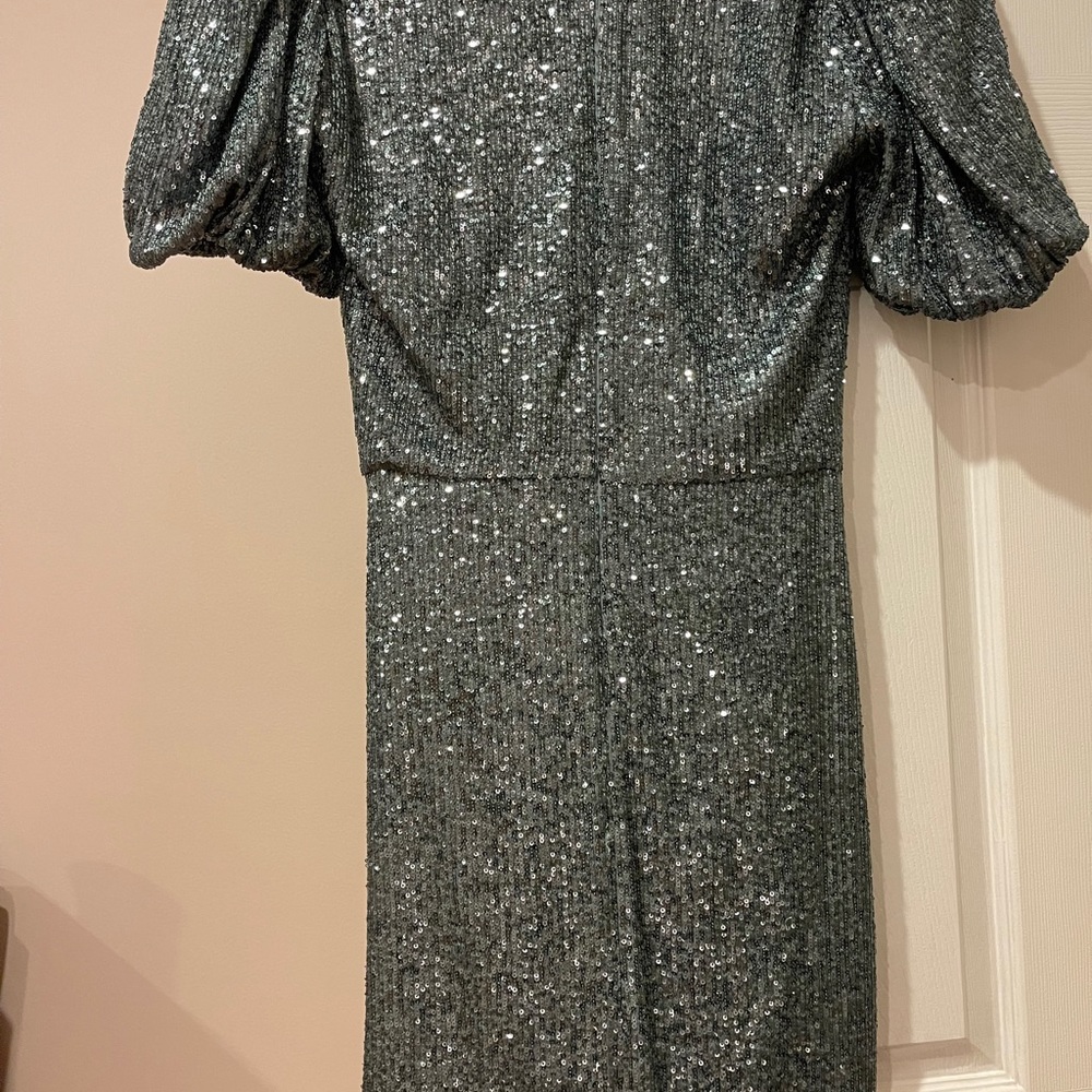 Designer dresses - Picture 5 of 13